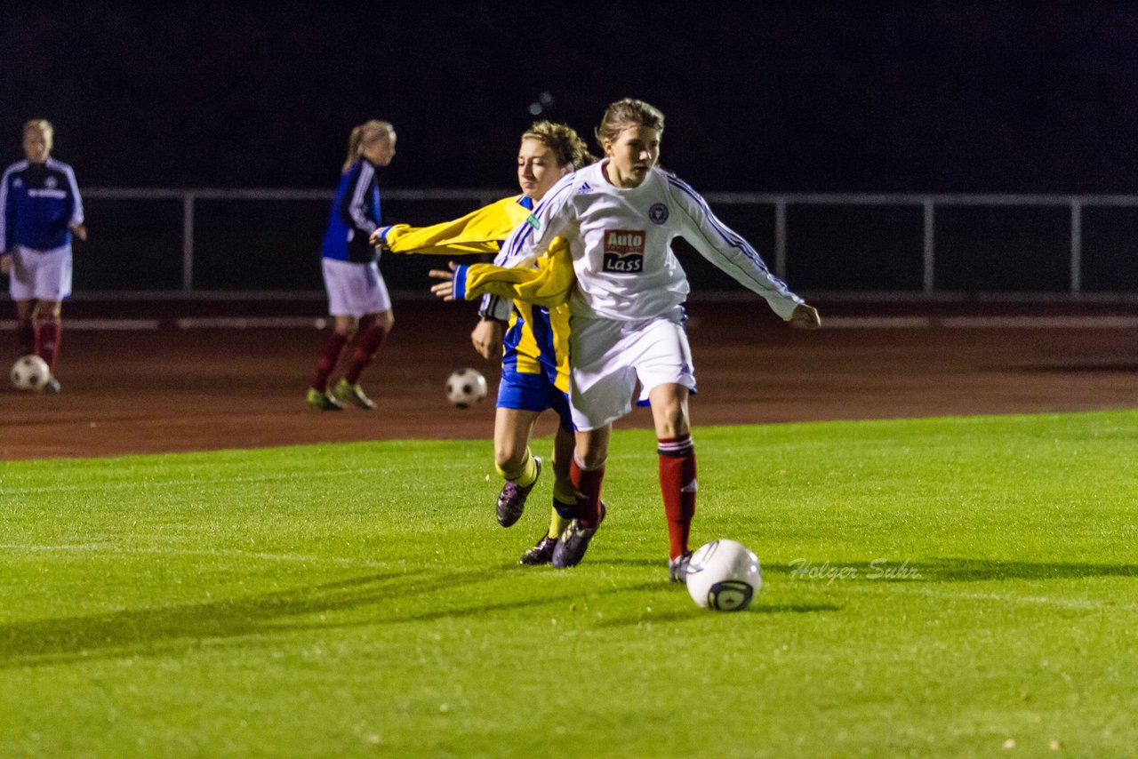 Bild 175 - B-Juniorinnen SV Henstedt-Ulzburg - Holstein Kiel : Ergebnis: 0:12